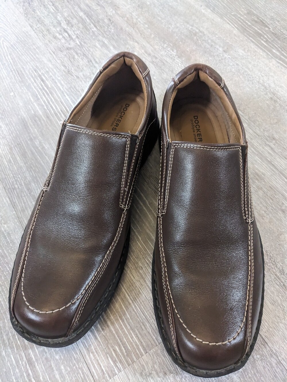 Dockers Prostyle Leather Shoe Loafer Mens Size 11 Brown All Motion Comfort Slip